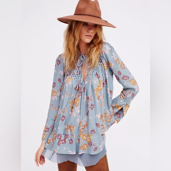 Free People So Fine Printed Smocked Top | Size XS Light Blue Floral Boho Blouse - Picture 1 of 16